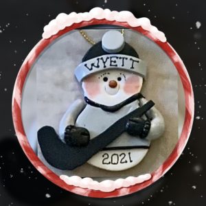 ICE HOCKEY SNOWMAN