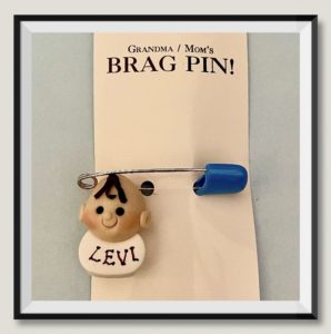 BABY BOG BRAG PIN